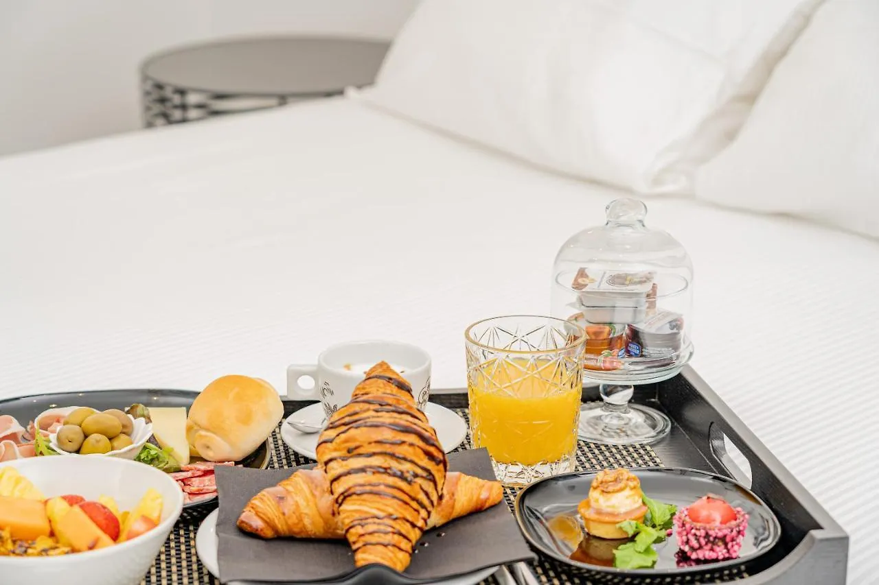 Hotel Hotiday Room Collection - Olbia Wallure